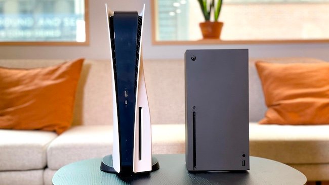 PS5 vs. Xbox Series X: Reddit Users’ Opinions